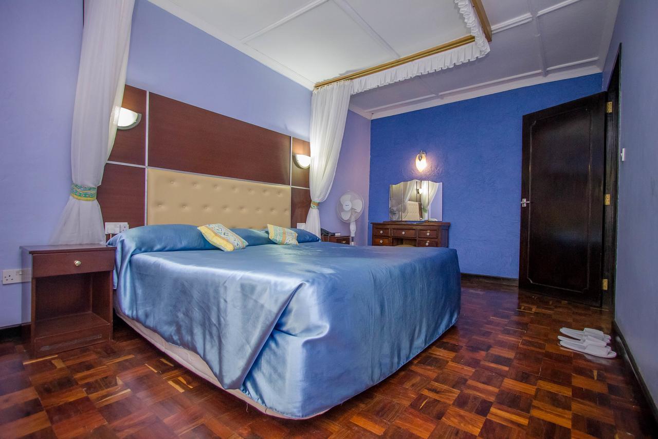 Blue Post Hotel Thika Exterior photo