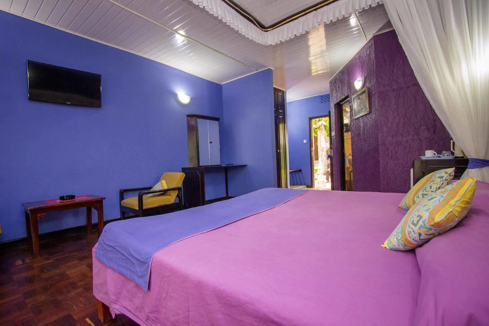 Blue Post Hotel Thika Exterior photo